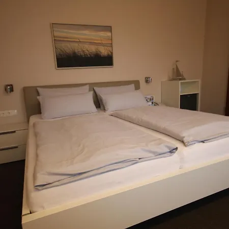 Lieblingsplatz Seedeich Hotel 3*